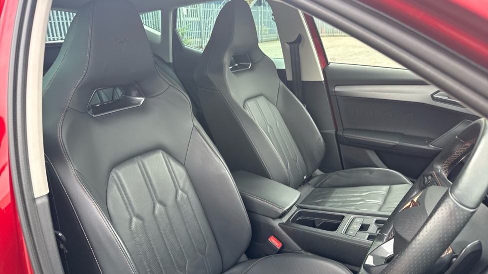 CUPRA Formentor 1.5 TSI 150 V2 5dr DSG Petrol Estate - Image 25