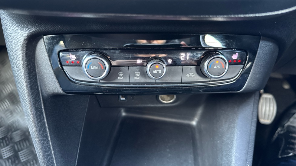 Vauxhall Corsa 1.2 Elite Edition 5dr Petrol Hatchback - Image 23