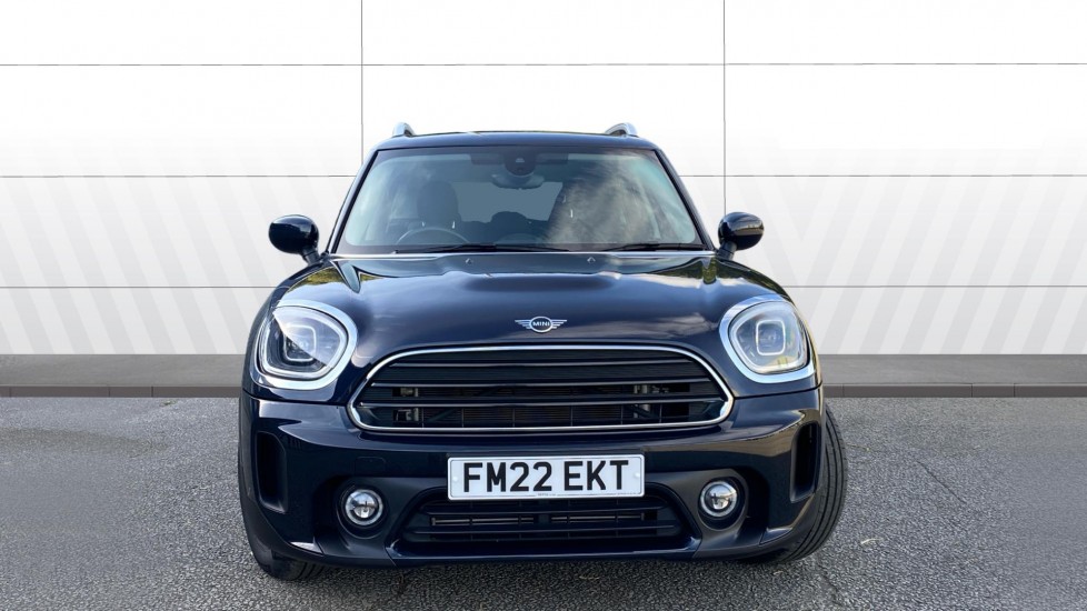 MINI Countryman 1.5 Cooper Classic 5dr Petrol Hatchback - Image 3