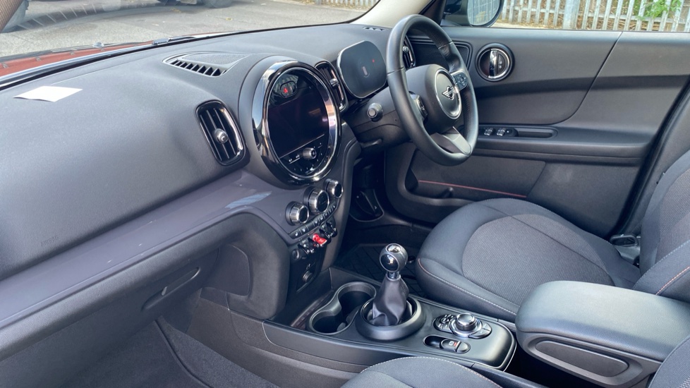 MINI Countryman 1.5 Cooper Classic 5dr Petrol Hatchback - Image 9