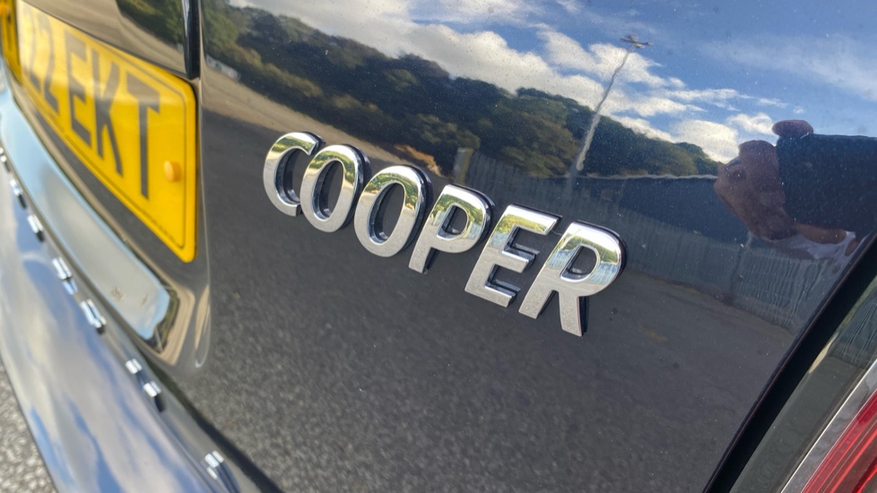 MINI Countryman 1.5 Cooper Classic 5dr Petrol Hatchback - Image 33