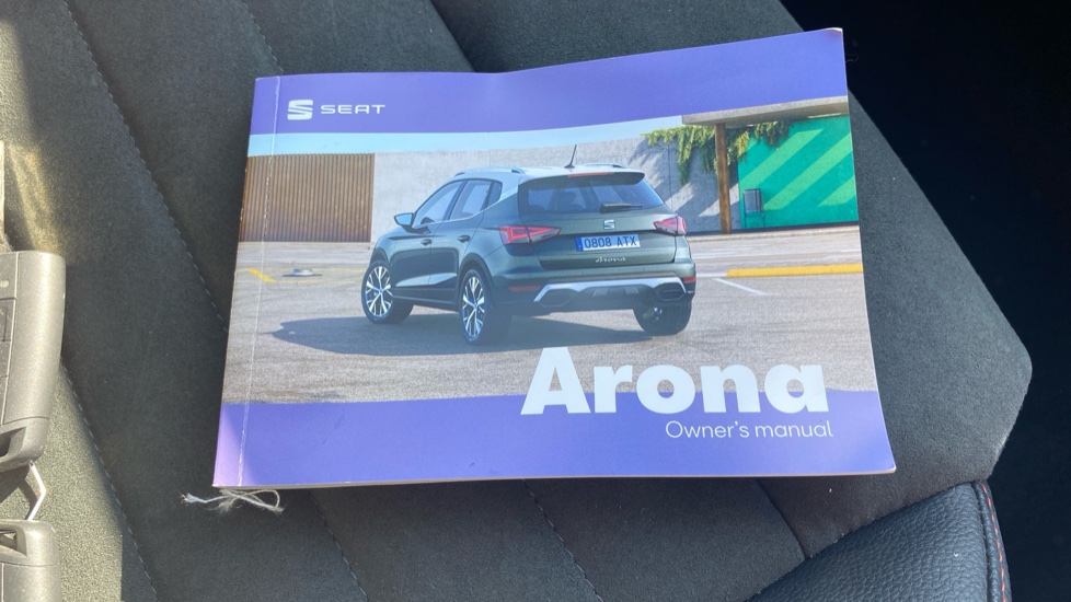 SEAT Arona 1.5 TSI 150 FR Sport 5dr DSG Petrol Hatchback - Image 25