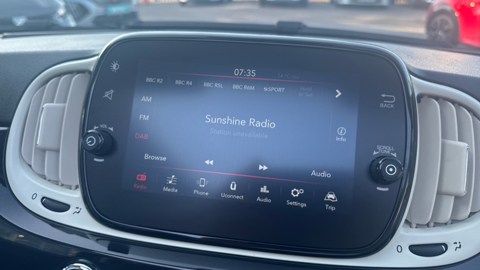 Fiat 500 1.0 Mild Hybrid Dolcevita [Part Leather] 2dr Petrol Convertible - Image 13