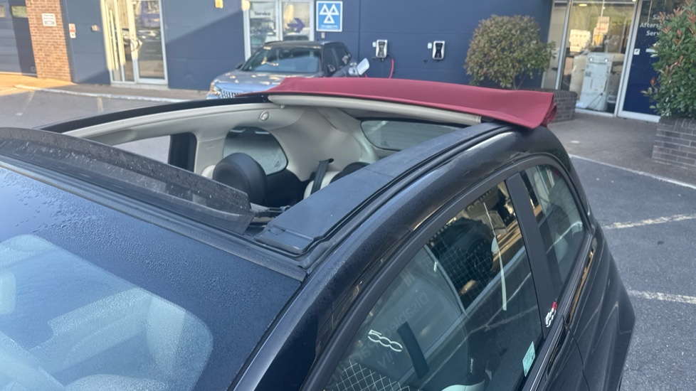 Fiat 500 1.0 Mild Hybrid Dolcevita [Part Leather] 2dr Petrol Convertible - Image 33