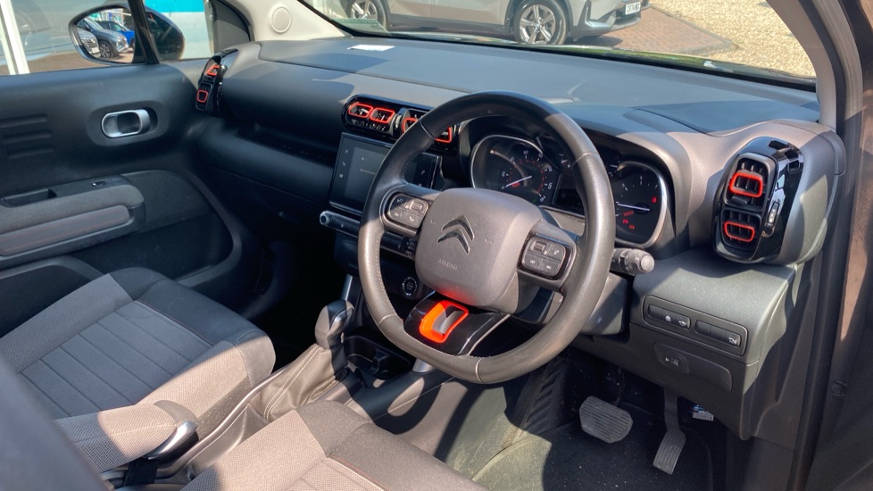 Citroen C3 Aircross 1.2 PureTech 130 Flair 5dr EAT6 Petrol Hatchback - Image 11