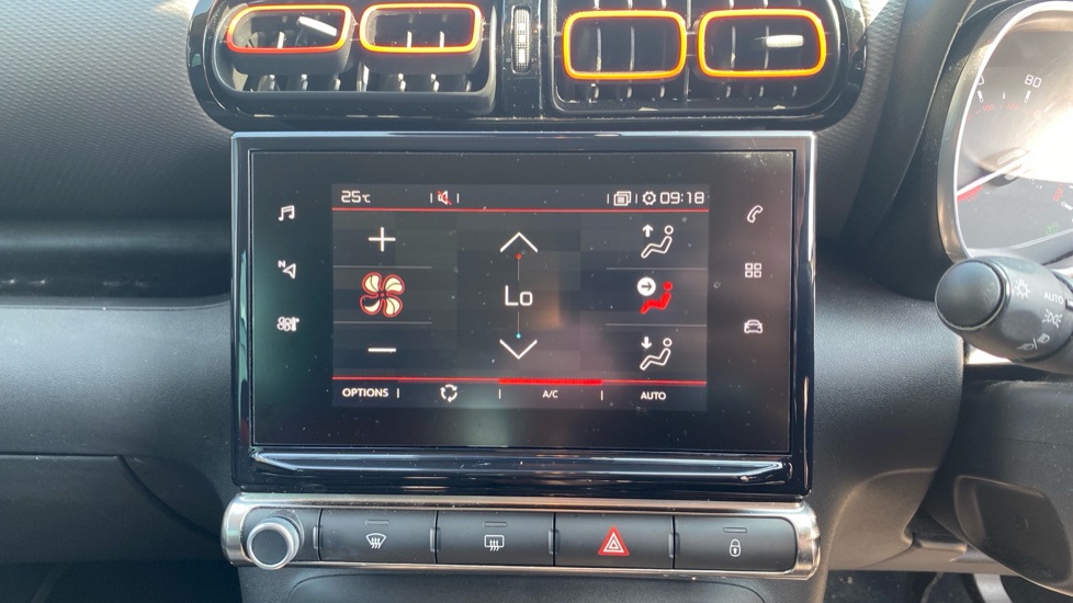 Citroen C3 Aircross 1.2 PureTech 130 Flair 5dr EAT6 Petrol Hatchback - Image 12