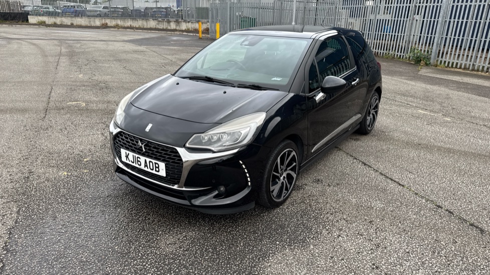 DS 3 1.6 BlueHDi 120 Prestige 3dr Diesel Hatchback - Image 28