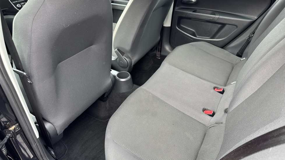 Volkswagen Up 1.0 High Up 5dr Petrol Hatchback - Image 16