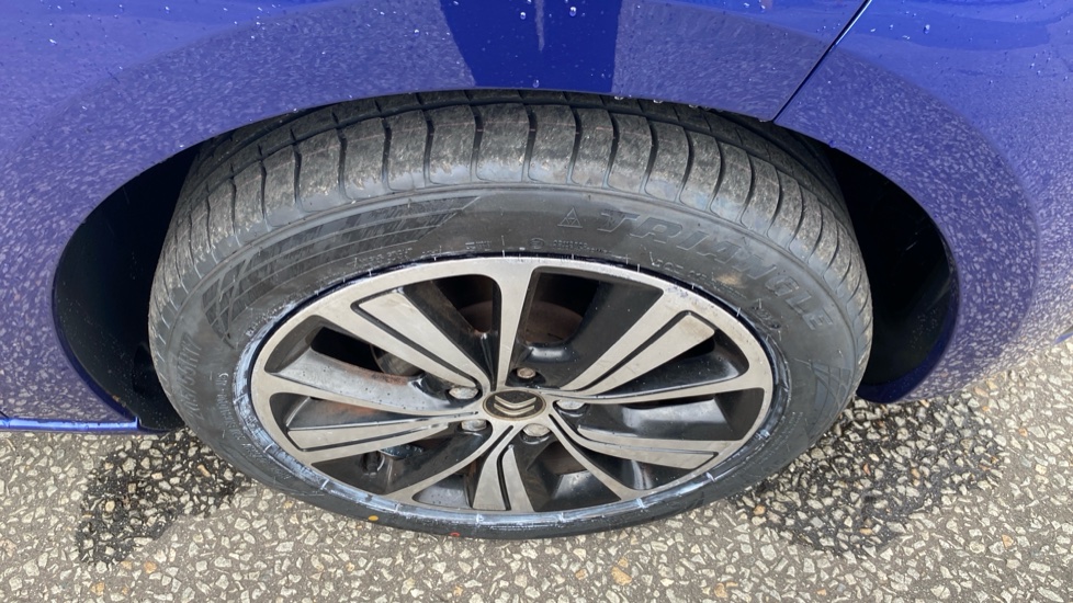 Citroen Grand C4 1.2 PureTech 130 Feel 5dr Petrol Estate - Image 38