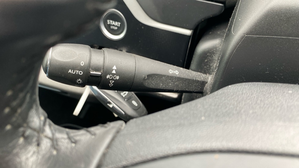Citroen Grand C4 1.2 PureTech 130 Feel 5dr Petrol Estate - Image 45
