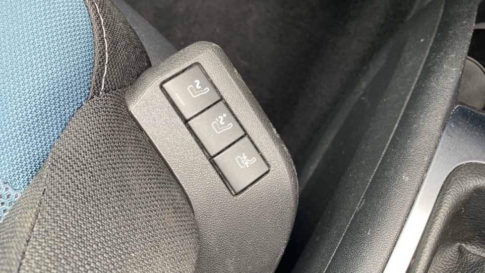 Citroen Grand C4 1.2 PureTech 130 Feel 5dr Petrol Estate - Image 52