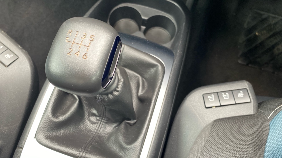 Citroen Grand C4 1.2 PureTech 130 Feel 5dr Petrol Estate - Image 53