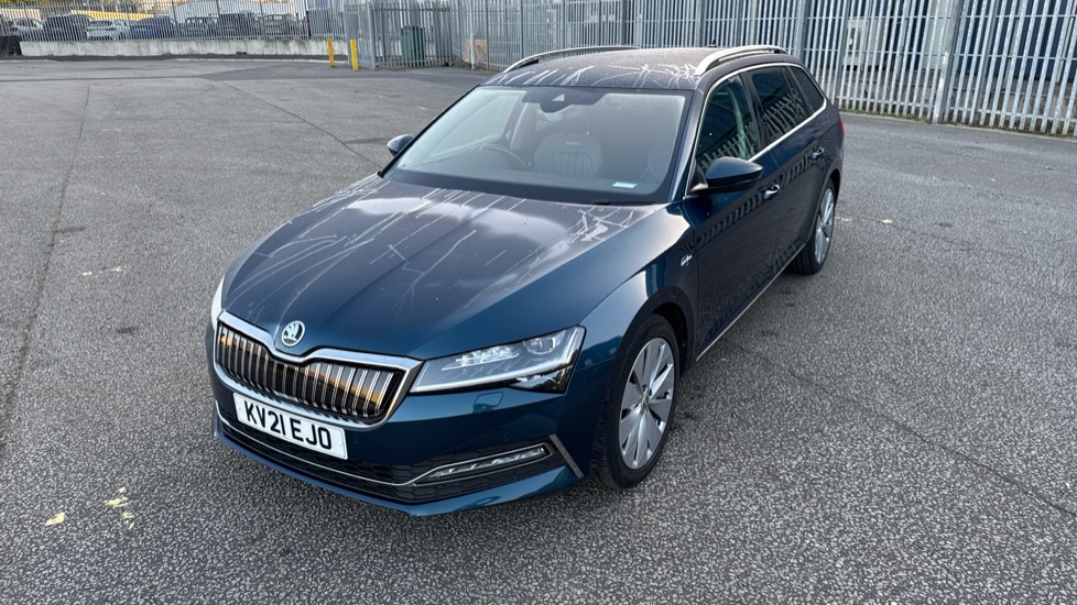 Skoda Superb 1.4 TSI iV Laurin + Klement DSG 5dr Estate - Image 41