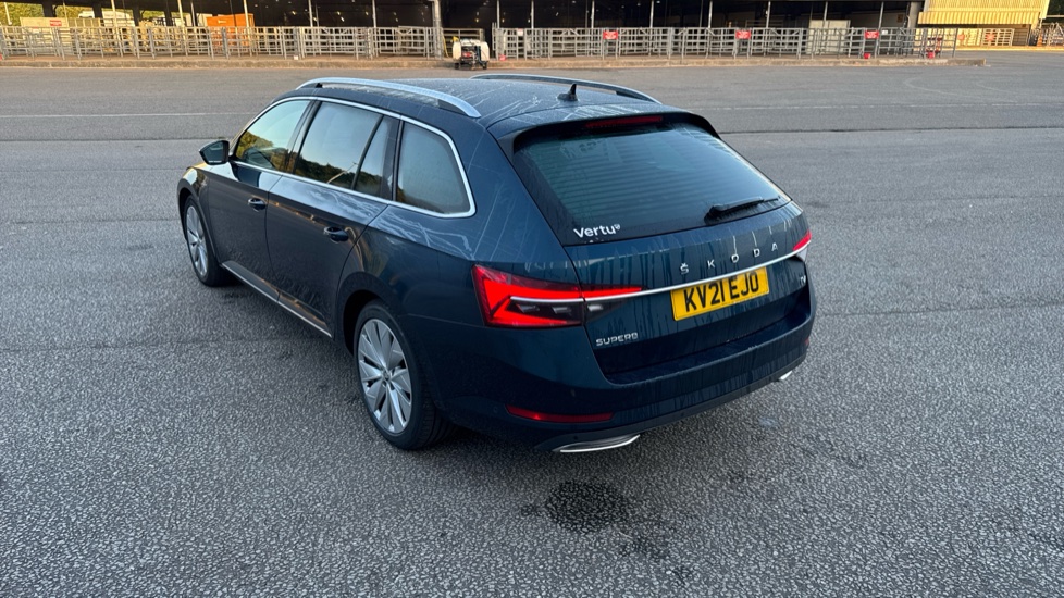 Skoda Superb 1.4 TSI iV Laurin + Klement DSG 5dr Estate - Image 42