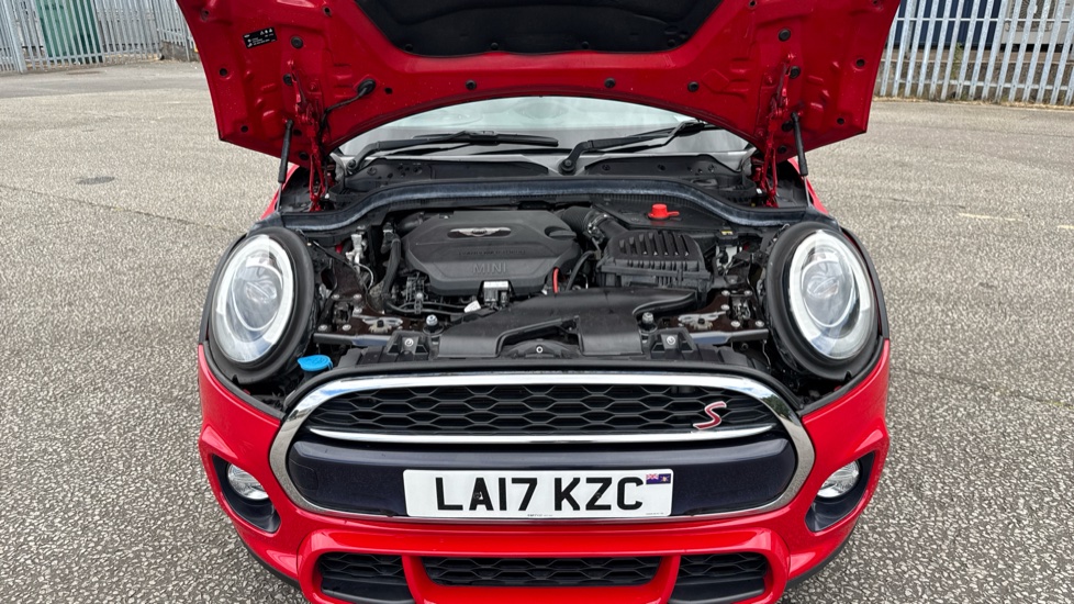 MINI Hatchback 2.0 Cooper S D 3dr Auto Diesel Hatchback - Image 8