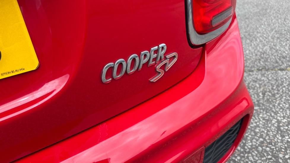 MINI Hatchback 2.0 Cooper S D 3dr Auto Diesel Hatchback - Image 37