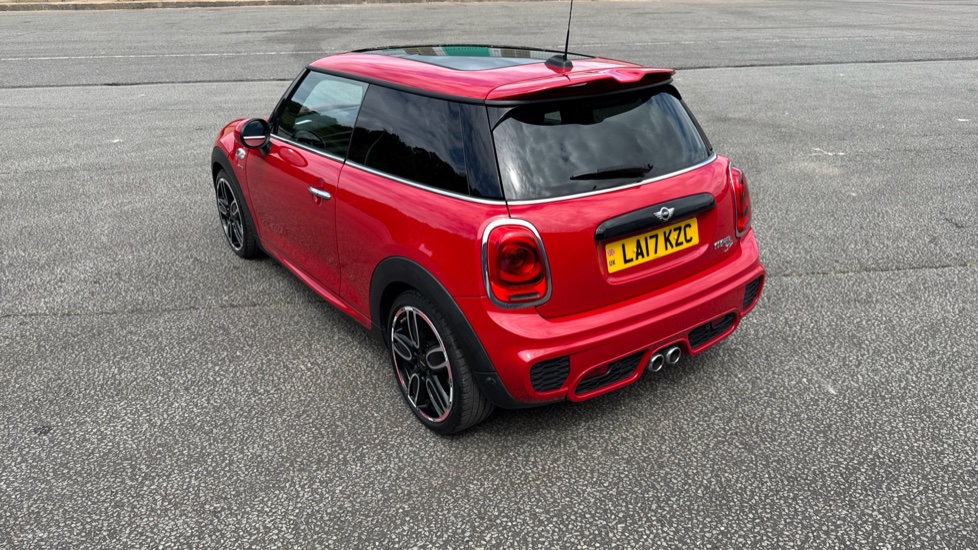MINI Hatchback 2.0 Cooper S D 3dr Auto Diesel Hatchback - Image 44
