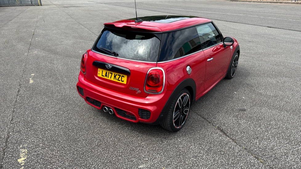 MINI Hatchback 2.0 Cooper S D 3dr Auto Diesel Hatchback - Image 45