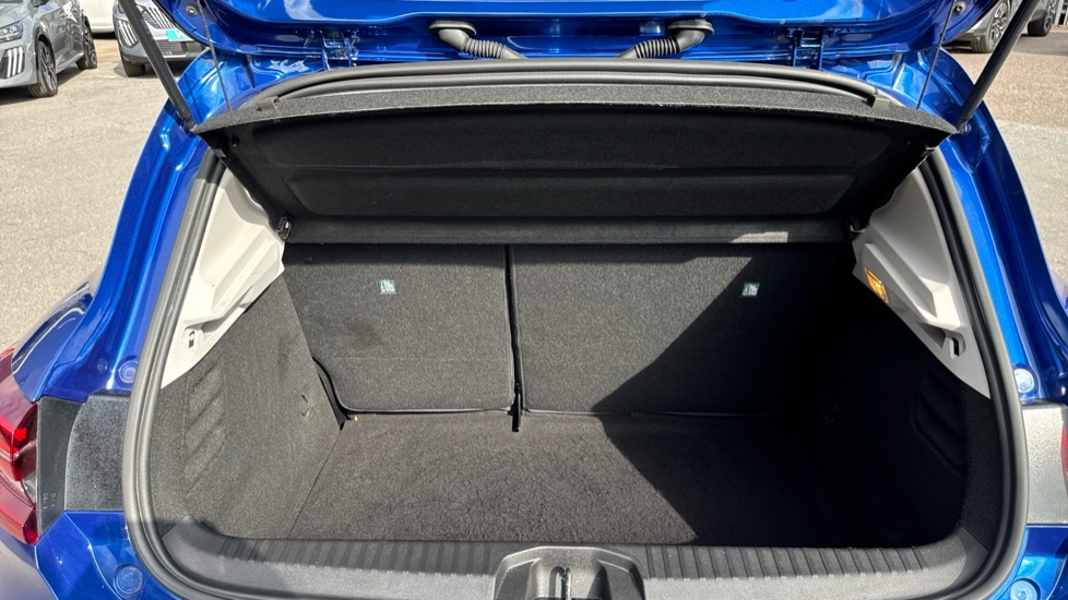 Renault Clio 1.5 dCi 85 Iconic 5dr Diesel Hatchback - Image 4