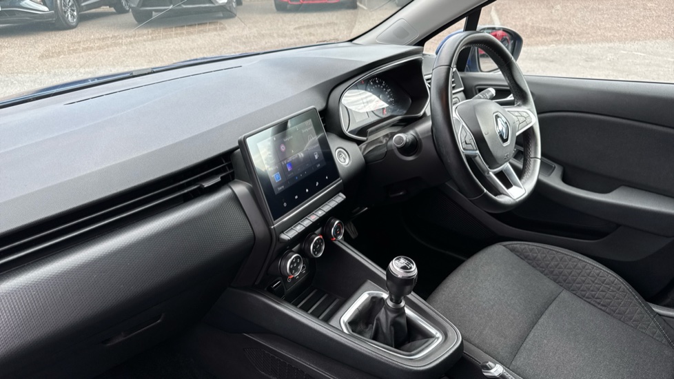 Renault Clio 1.5 dCi 85 Iconic 5dr Diesel Hatchback - Image 9