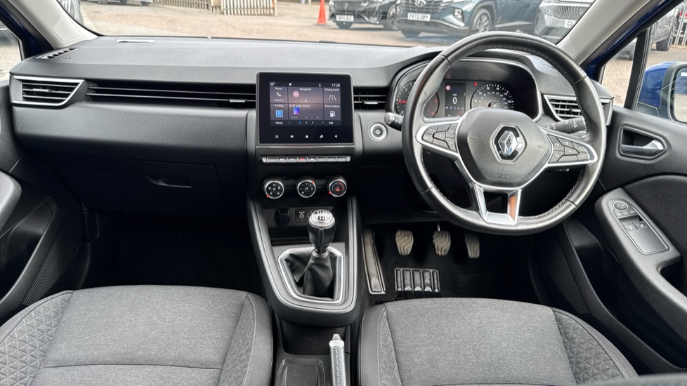 Renault Clio 1.5 dCi 85 Iconic 5dr Diesel Hatchback - Image 10
