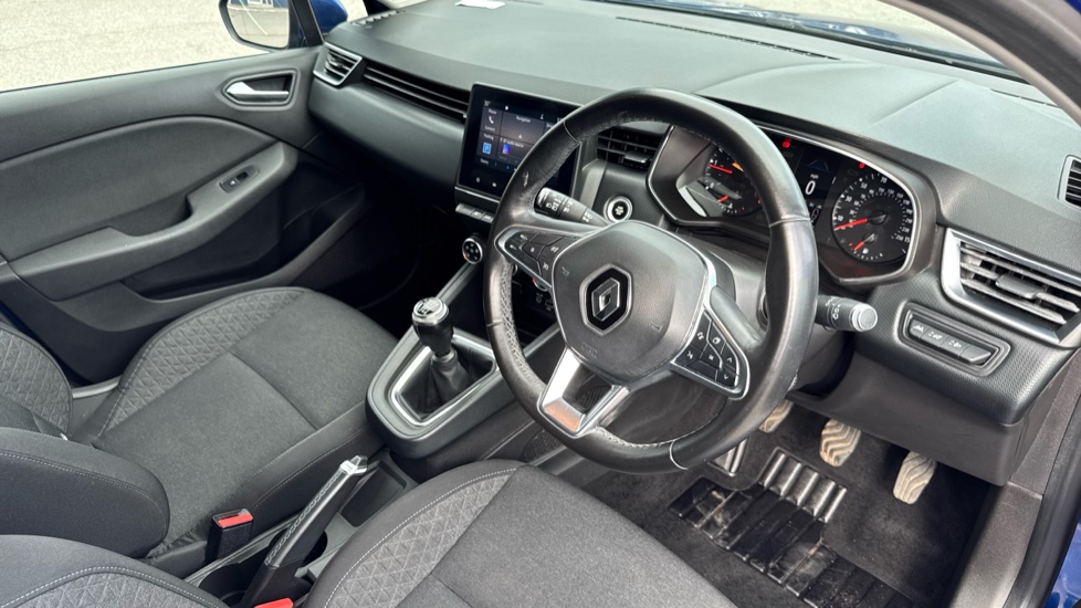 Renault Clio 1.5 dCi 85 Iconic 5dr Diesel Hatchback - Image 11