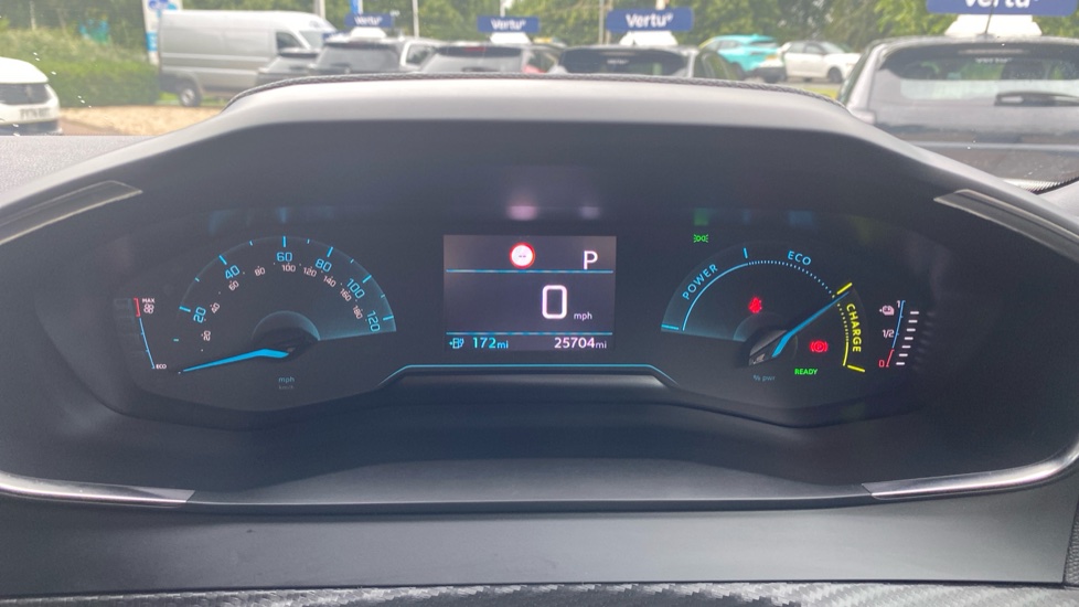 Peugeot 2008 100kW Active Premium+ 50kWh 5dr Auto Electric Estate - Image 18
