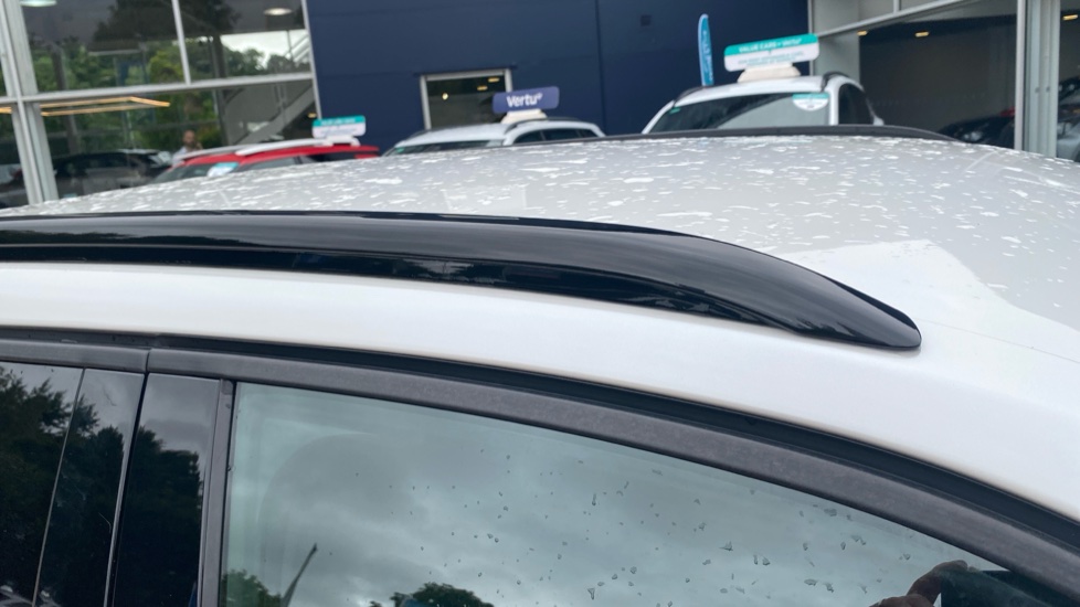 Peugeot 2008 100kW Active Premium+ 50kWh 5dr Auto Electric Estate - Image 38