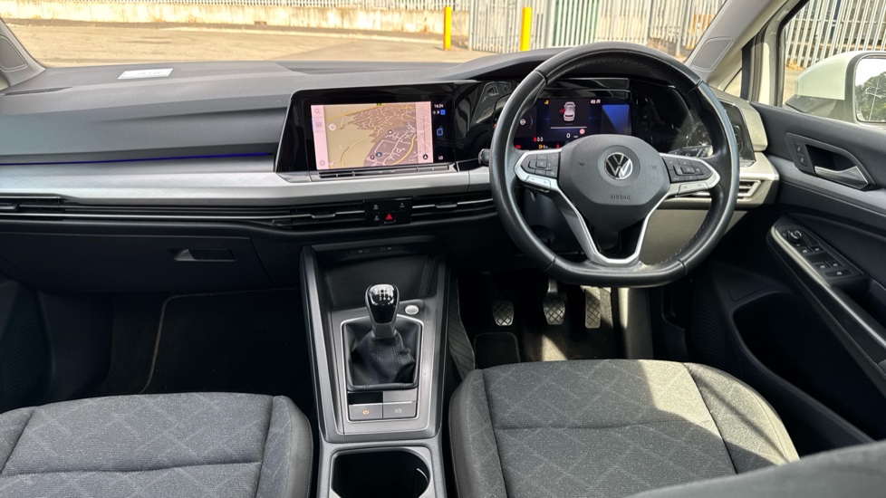 Volkswagen Golf 1.5 TSI Life 5dr Petrol Hatchback - Image 10