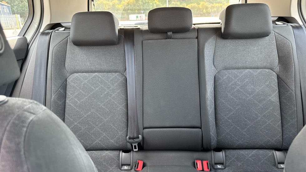 Volkswagen Golf 1.5 TSI Life 5dr Petrol Hatchback - Image 15