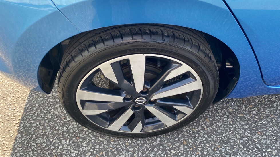 Nissan Micra 1.0 IG-T 92 Tekna 5dr CVT Petrol Hatchback - Image 36