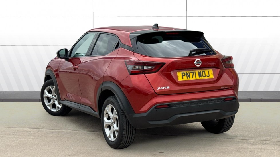 Nissan Juke 1.0 DiG-T 114 N-Connecta 5dr DCT Petrol Hatchback - Image 2