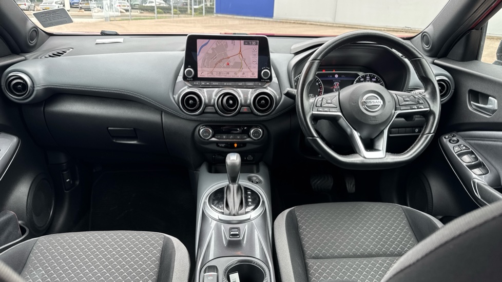 Nissan Juke 1.0 DiG-T 114 N-Connecta 5dr DCT Petrol Hatchback - Image 10