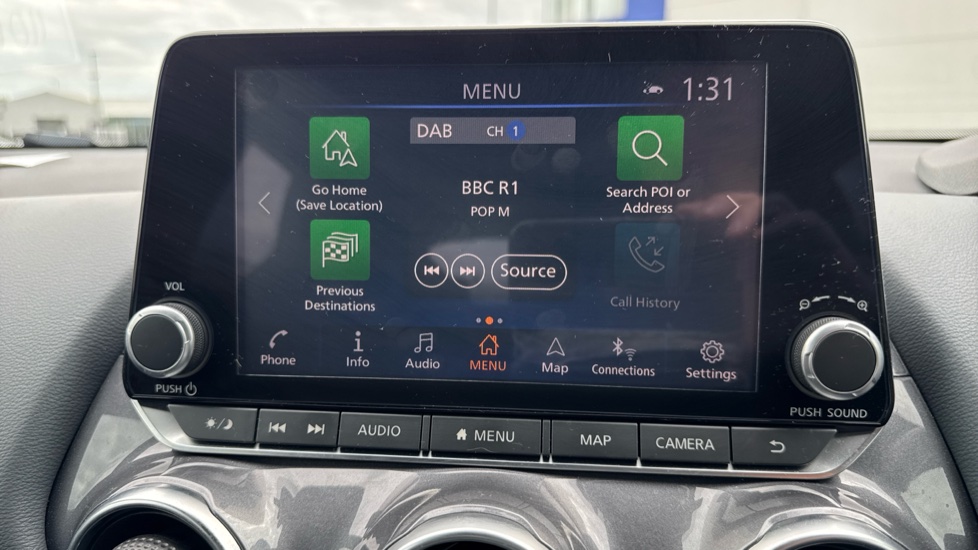 Nissan Juke 1.0 DiG-T 114 N-Connecta 5dr DCT Petrol Hatchback - Image 22