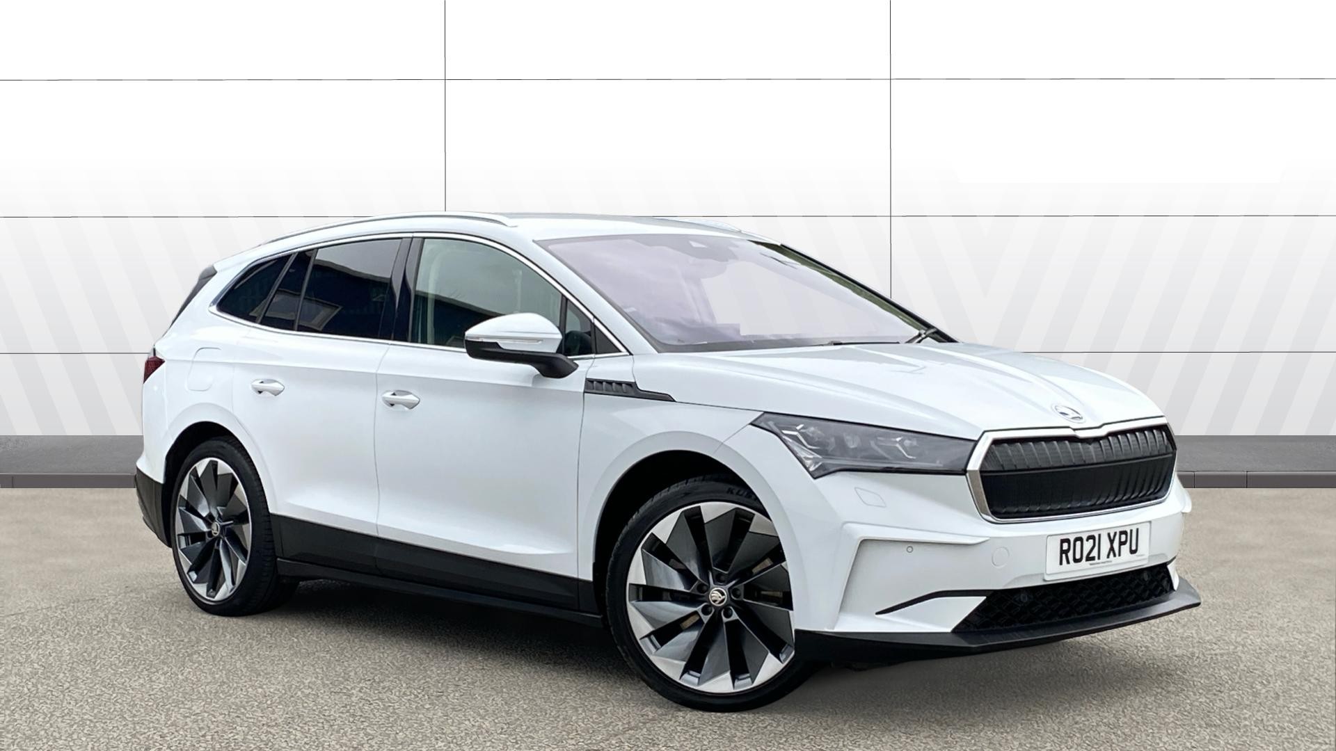 Skoda Enyaq listing photo