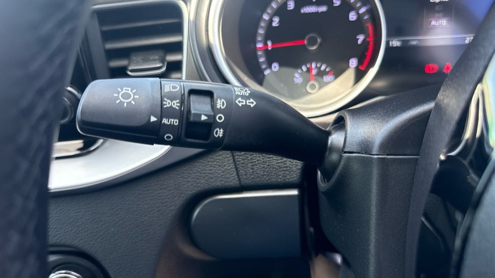 Kia Ceed 1.0T GDi ISG 2 5dr Petrol Hatchback - Image 31