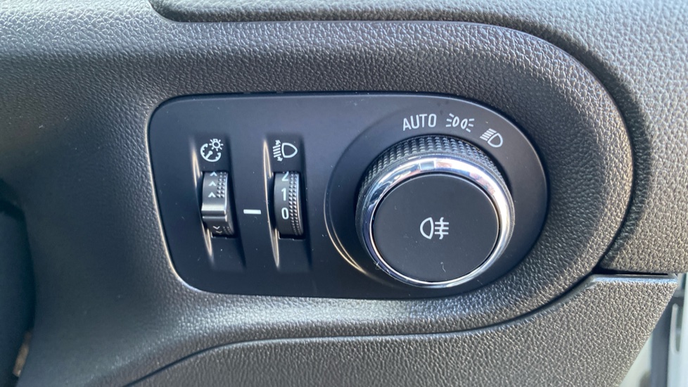 Vauxhall Grandland 1.2 Turbo GS 5dr Petrol Hatchback - Image 23