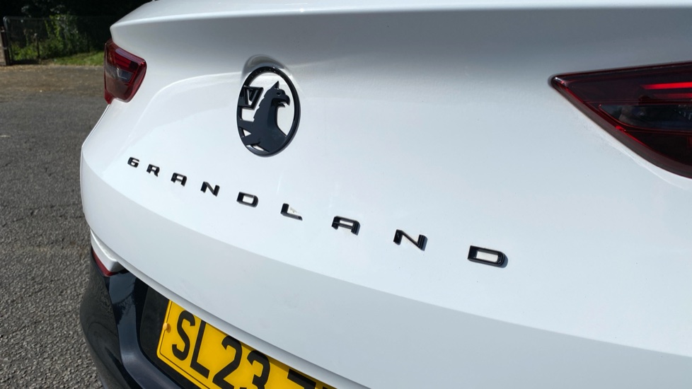Vauxhall Grandland 1.2 Turbo GS 5dr Petrol Hatchback - Image 30
