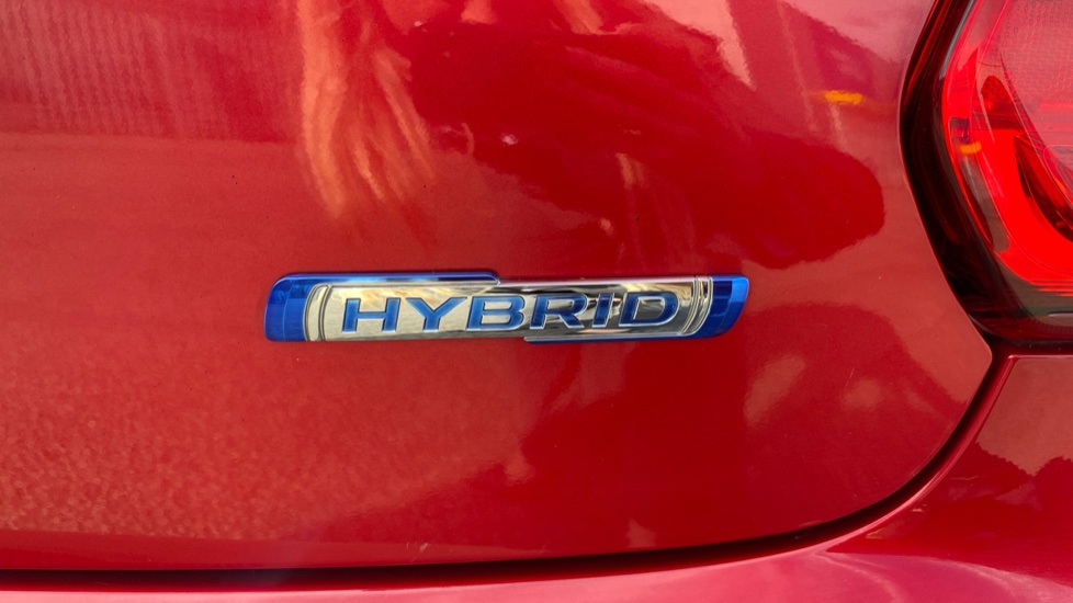 Suzuki Swift 1.2 Dualjet 83 12V Hybrid SZ-T 5dr Petrol Hatchback - Image 21