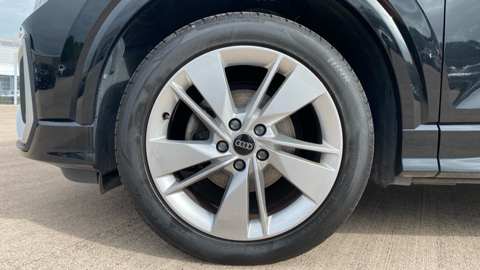 Audi Q2 35 TFSI S Line 5dr Petrol Estate - Image 23