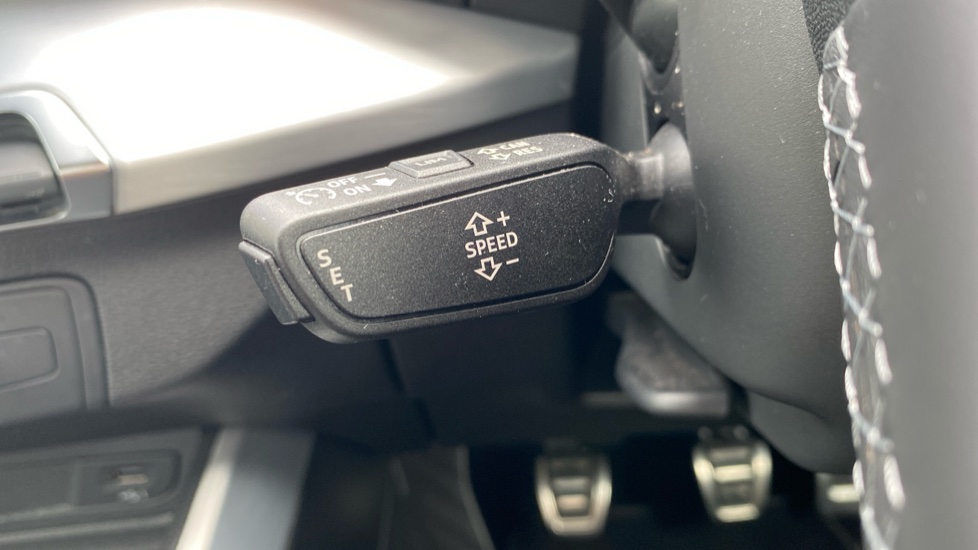 Audi Q2 35 TFSI S Line 5dr Petrol Estate - Image 34