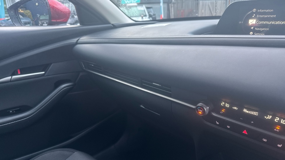 Mazda CX-30 2.0 e-Skyactiv X MHEV SE-L Lux 5dr Auto Petrol Hatchback - Image 31