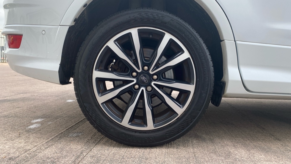 Ford Kuga 1.5 TDCi ST-Line 5dr 2WD Diesel Estate - Image 22