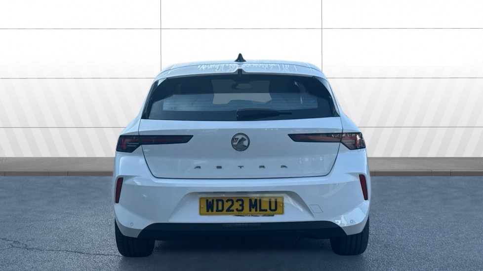 Vauxhall Astra 1.2 Turbo Design 5dr Petrol Hatchback - Image 6