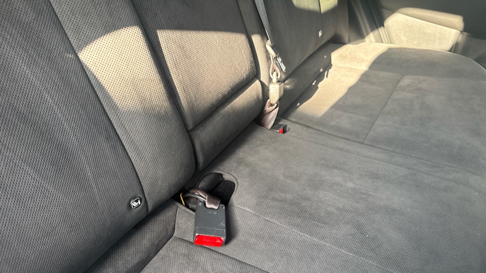 Hyundai KONA 1.6 GDi Hybrid N Line S 5dr DCT Hybrid Hatchback - Image 17