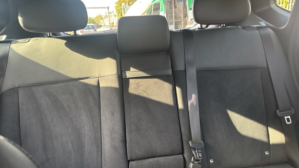 Hyundai KONA 1.6 GDi Hybrid N Line S 5dr DCT Hybrid Hatchback - Image 19