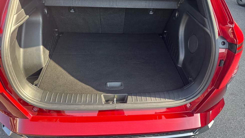 Hyundai KONA 1.6 GDi Hybrid N Line S 5dr DCT Hybrid Hatchback - Image 53