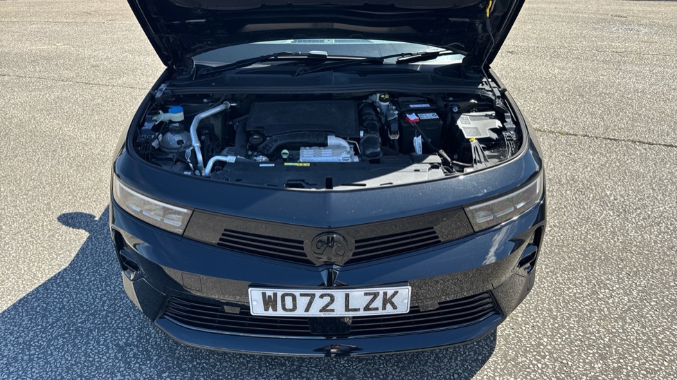 Vauxhall Astra 1.2 Turbo 130 GS 5dr Auto Petrol Hatchback - Image 8