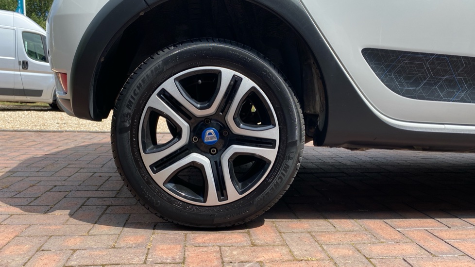 Dacia Sandero Stepway 0.9 TCe SE Twenty 5dr Petrol Hatchback - Image 7