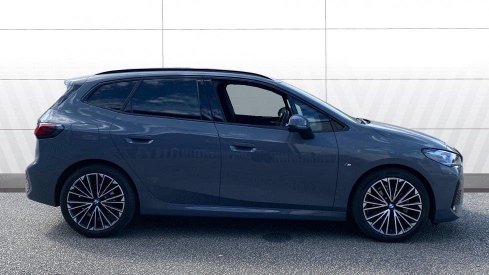 BMW 2 Series 220i MHT M Sport 5dr DCT Petrol Hatchback - Image 5